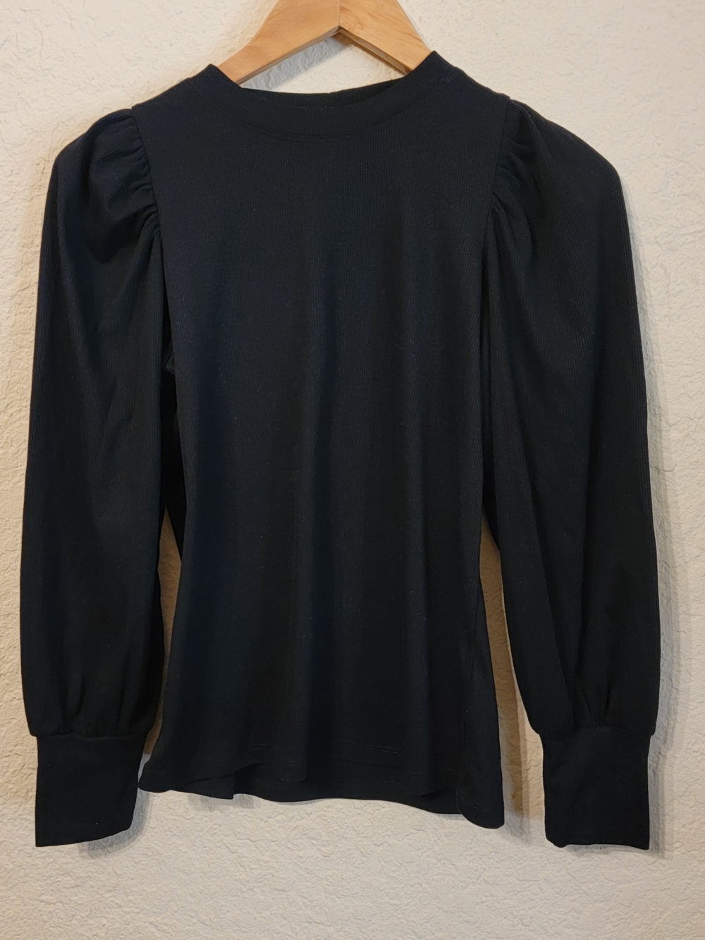 Philosophy Women's Black Puff-Sleeve Top - Classic Long Sleeve Sz XS